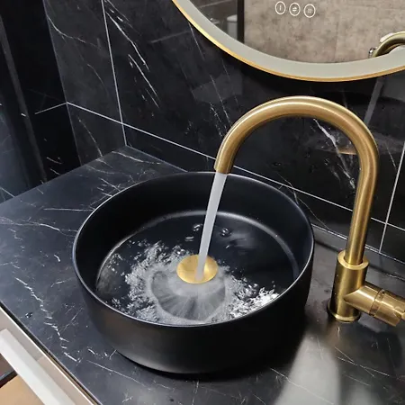 Modern Floor 60m2 - Balcony With Pool & Sea View - Διαμέρισμα