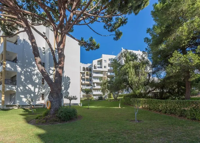 Modern Floor 60m2 - Balcony With Pool & Sea View - شقة *