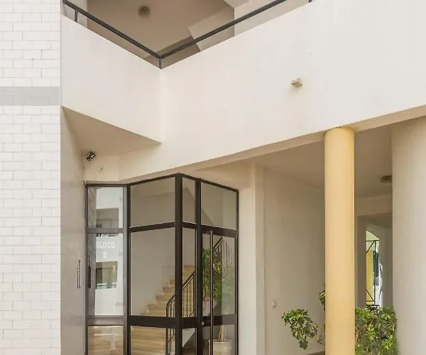 Modern Floor 60m2 - Balcony With Pool & Sea View -